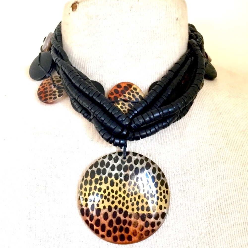 MANOUK Statement Necklace